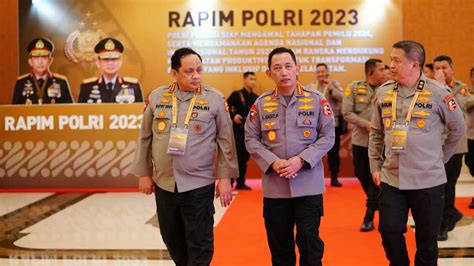 Rapim Polri, Kapolri Pastikan Kawal Seluruh Kebijakan Pemerintah