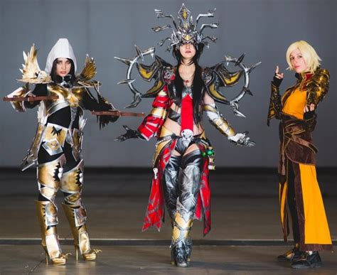 Cosplays of Diablo Games from W3 | Triton World