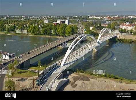 France germany bridge aerial kehl hi-res stock photography and images ...