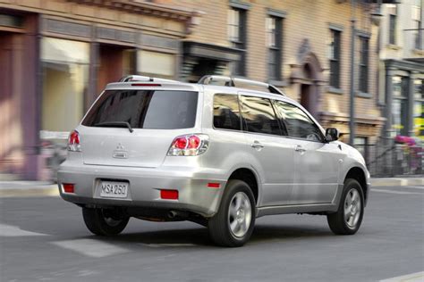 2004 Mitsubishi Outlander