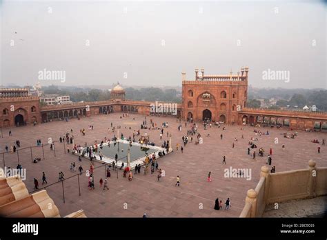 Jama Masjid in Old Delhi, India Stock Photo - Alamy