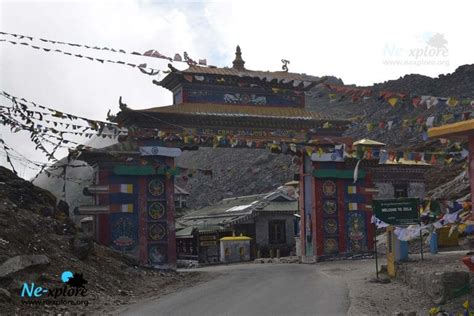 tawang-gate-at-sela-pass - Nexplore Travel