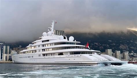 AZZAM Yacht - The World's Biggest Superyacht is 180m Long