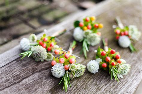 DIY Wedding Flowers - Green and Gorgeous Flowers