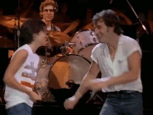 bruce springsteen concert dancing in the dark courteney cox Image, GIF ...