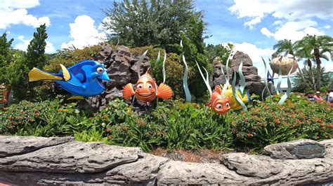 Beginner’s Guide: The Seas with Nemo and Friends at Disney World (Tips and Video)