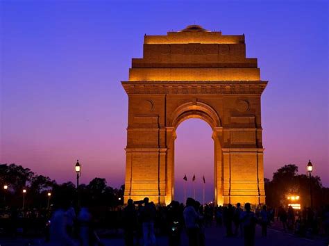 Night View of Delhi Tour - 4 Hrs | Delhi Evening Tour by Classic Tours ...