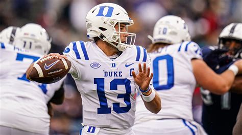 Duke football quarterback Riley Leonard enters transfer portal