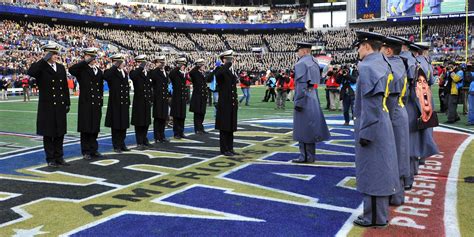 NJ TRANSIT OFFERS RAIL SERVICE TO ARMY-NAVY GAME AT METLIFE STADIUM DECEMBER 11th