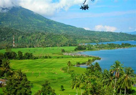 Kumpulan Gambar Pemandangan Gunung Yang Indah Di Dunia