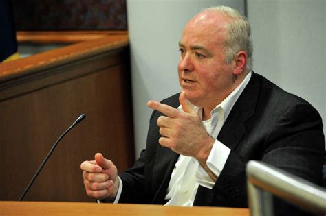 Michael Skakel renounces Kennedys