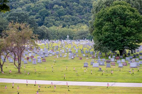 Calvary Cemetery - Archdiocese of Hartford