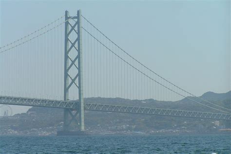 Akashi Kaikyo Bridge Pictures, Facts & Length