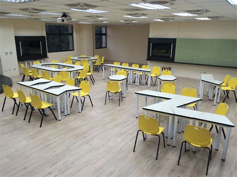 Pin by Lezlie Acker on Trapezoid Student Tables - Modular Seminar Table | Classroom seating ...