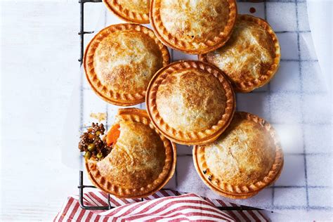 Easy beef pies recipe