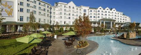 Dollywood's DreamMore Resort, Pigeon Forge - HotelTonight