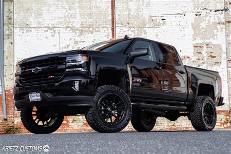 2018 Chevy Silverado 1500 Black Grill