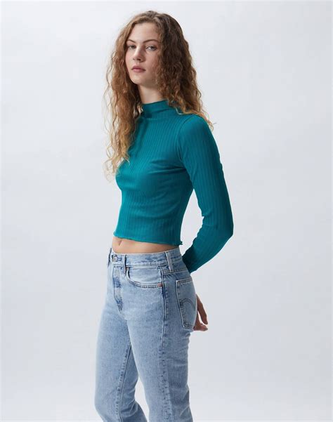 10 California-Based Clothing Brands For Sustainable Style - The Good Trade