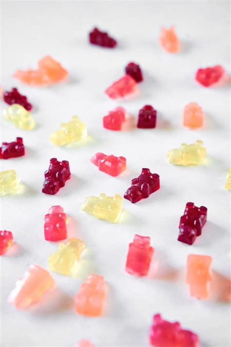 3-Ingredient Vegan Gummy Bears Recipe | Recipe | Vegan gummy bears, Gummies recipe, Homemade ...