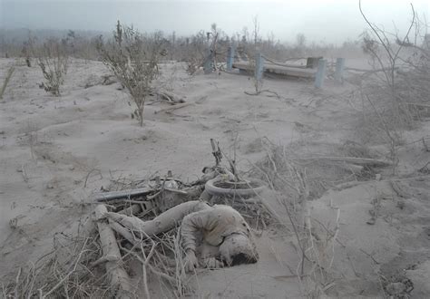 Kelud and Sinabung: Indonesia's Two Erupting Volcanoes - The Atlantic