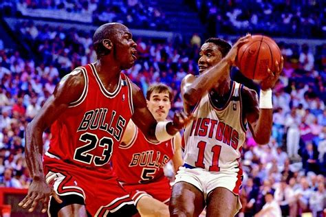 Understanding the Isiah Thomas vs Michael Jordan rivalry: Why it ...