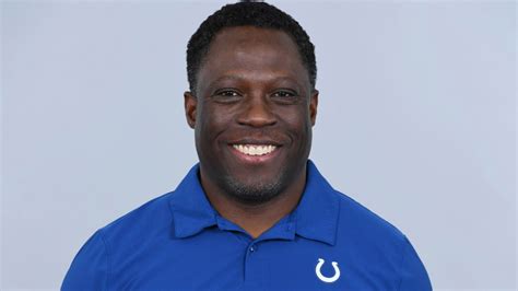 Bears hire Colts DB coach Alan Williams as defensive coordinator