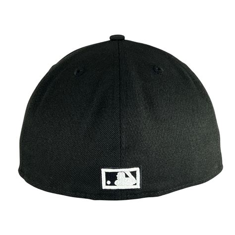 Chicago Cubs 1962 - 1971 Logo Black New Era 59FIFTY Fitted Hat – Clark Street Sports