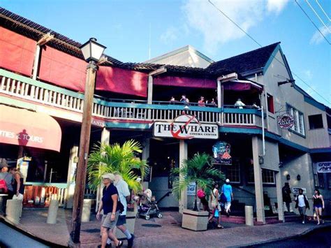 Front Street, Lahaina - before the Halloween event