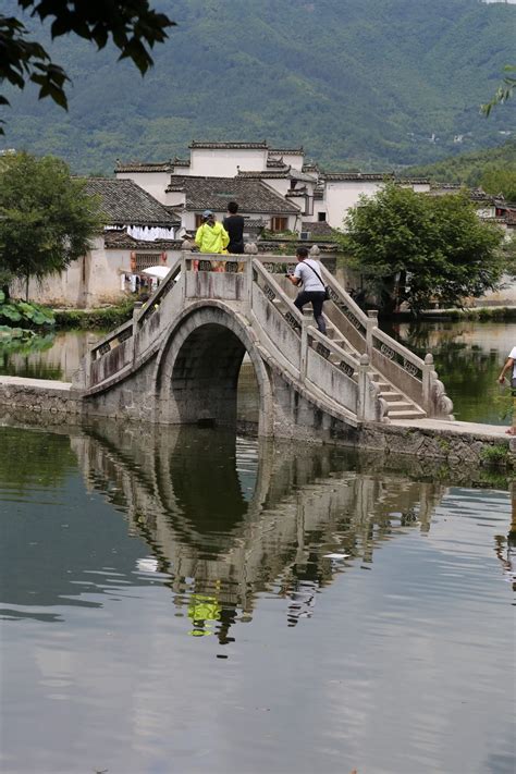 China - Hongcun Ancient Village – Chris Travel Blog