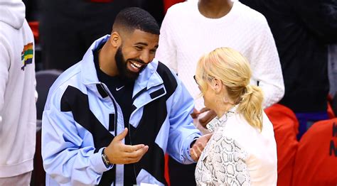 Drake Belts Out ‘O Canada’ at Game 5 of NBA Finals 2019 – Watch Now ...