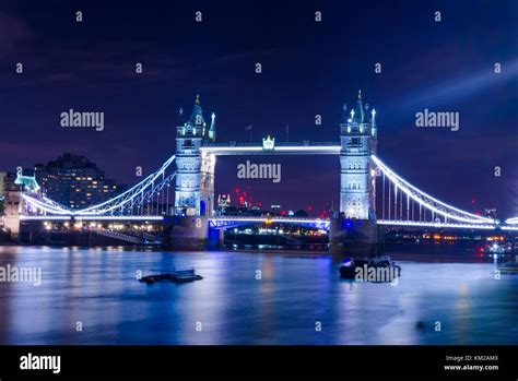 Night view of london tower bridge Stock Photo - Alamy