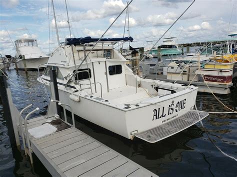 Bertram 28 Flybridge 1975 for sale for $13,348 - Boats-from-USA.com