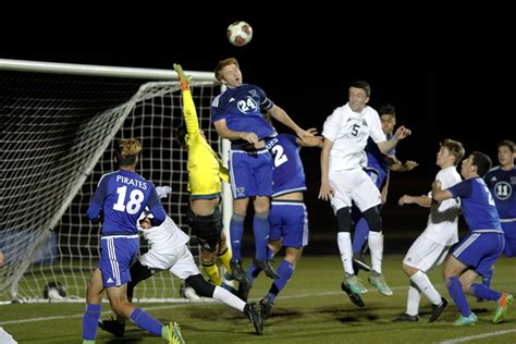 Sharks soccer boys advance despite loss | The Ponte Vedra Recorder