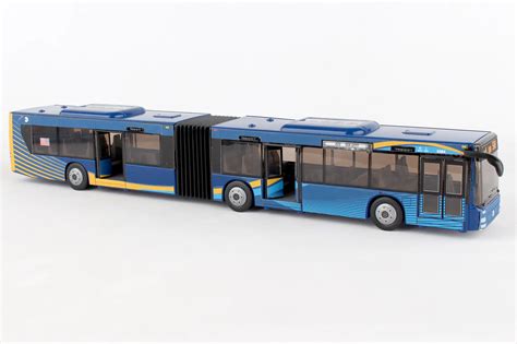 MTA Articulated Bus (New Colors) ⋆ Time Machine Hobby