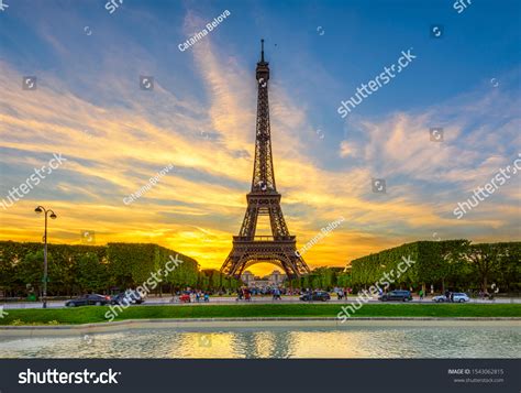 Paris Eiffel Tower Champ De Mars Stock Photo 1543062815 | Shutterstock