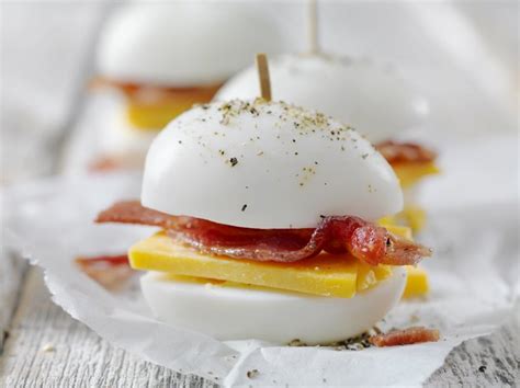 No-Carb, No-Sugar Breakfast Ideas | livestrong