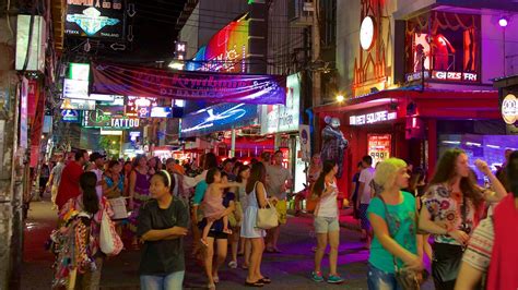 Walking Street in Pattaya, Thailand | Expedia