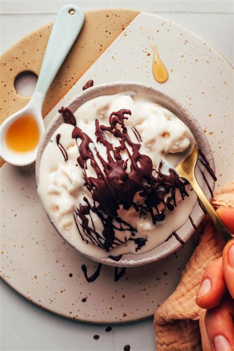 Vegan Vanilla Soft Serve (No-Churn!) - Minimalist Baker Recipes