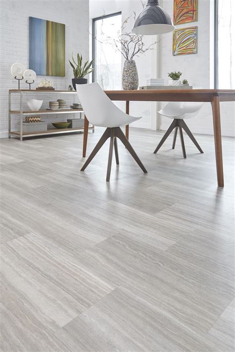 Light Gray Indoor Wood PVC Click Flooring | Piso de sala de estar, Salas de estar de madeira ...