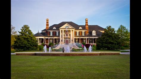 Take a look at Deion Sanders' former Texas mansion | wgrz.com