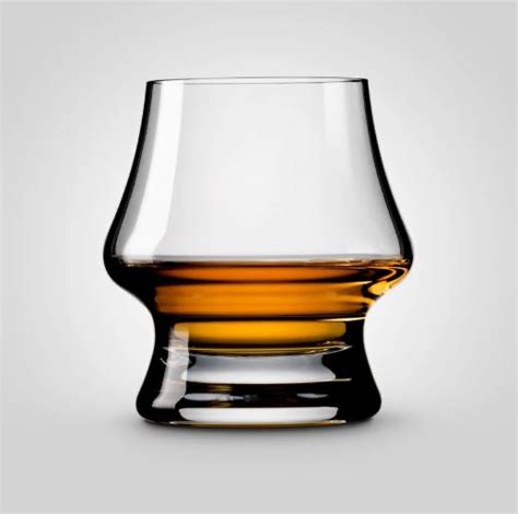 15 Crystal Whiskey Glasses Friends Will Envy