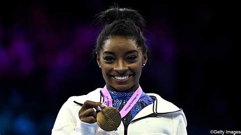 Simone Biles Makes History with 34th Medal at World Championships - Archysport