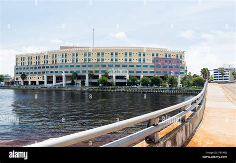 Tampa general hospital florida during hi-res stock photography and ...