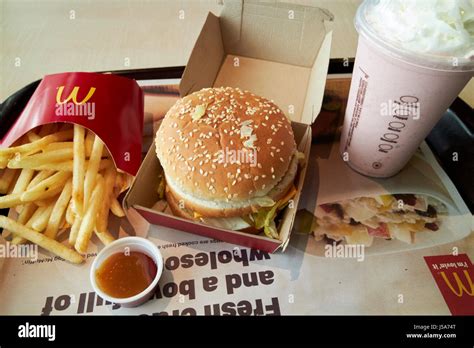 McDonalds big mac meal usa Stock Photo - Alamy