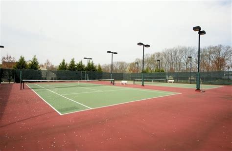 Tennis Courts - Senior Living Options - 55+