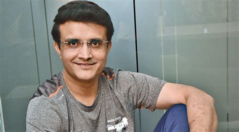 Sourav Ganguly | Mamata visits Sourav Ganguly on birthday, greets him ...