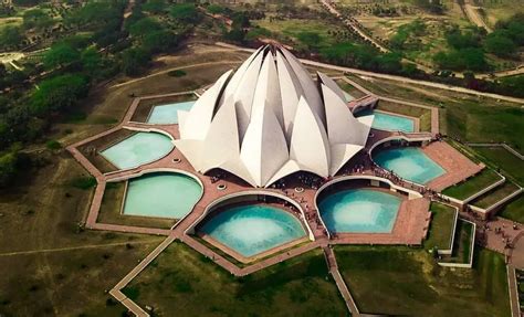 Lotus Temple Delhi / Baháʼí Temple 2023 : Nearest Metro, History ...