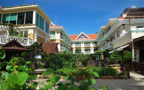 Boracay Mandarin Island Hotel | Discount Hotels | Free Airport Pickup