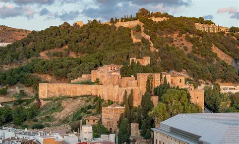 7 Malaga Attractions That Will Make You Fall For This Andalusian City