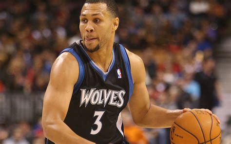 Minnesota Timberwolves waive guard Brandon Roy - CBSSports.com